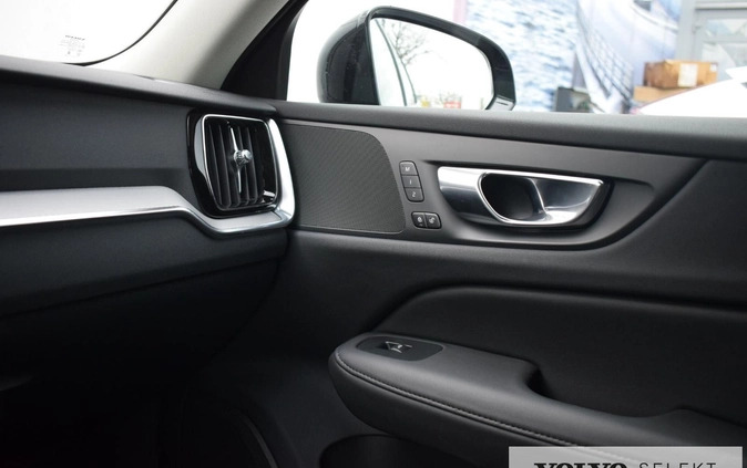 Volvo V60 cena 194900 przebieg: 26364, rok produkcji 2023 z Wrocław małe 379